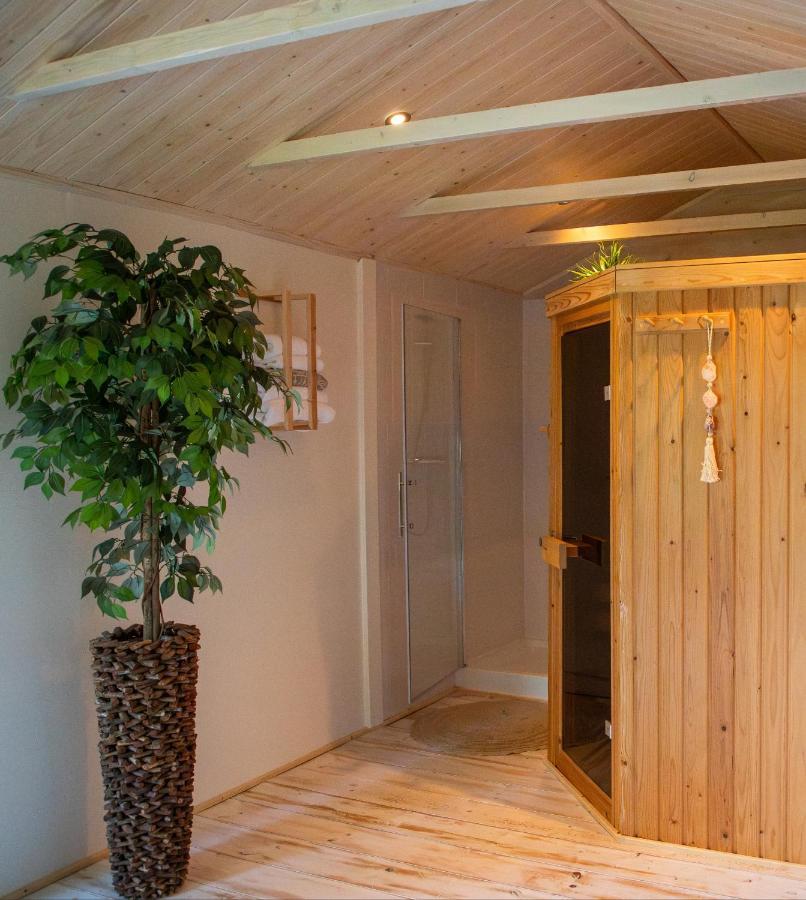B&B Joli Met Prive Wellness Вемелдинге Экстерьер фото